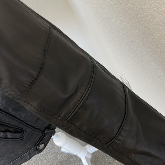 Michael Kors leather jacket - Picture 4 of 12